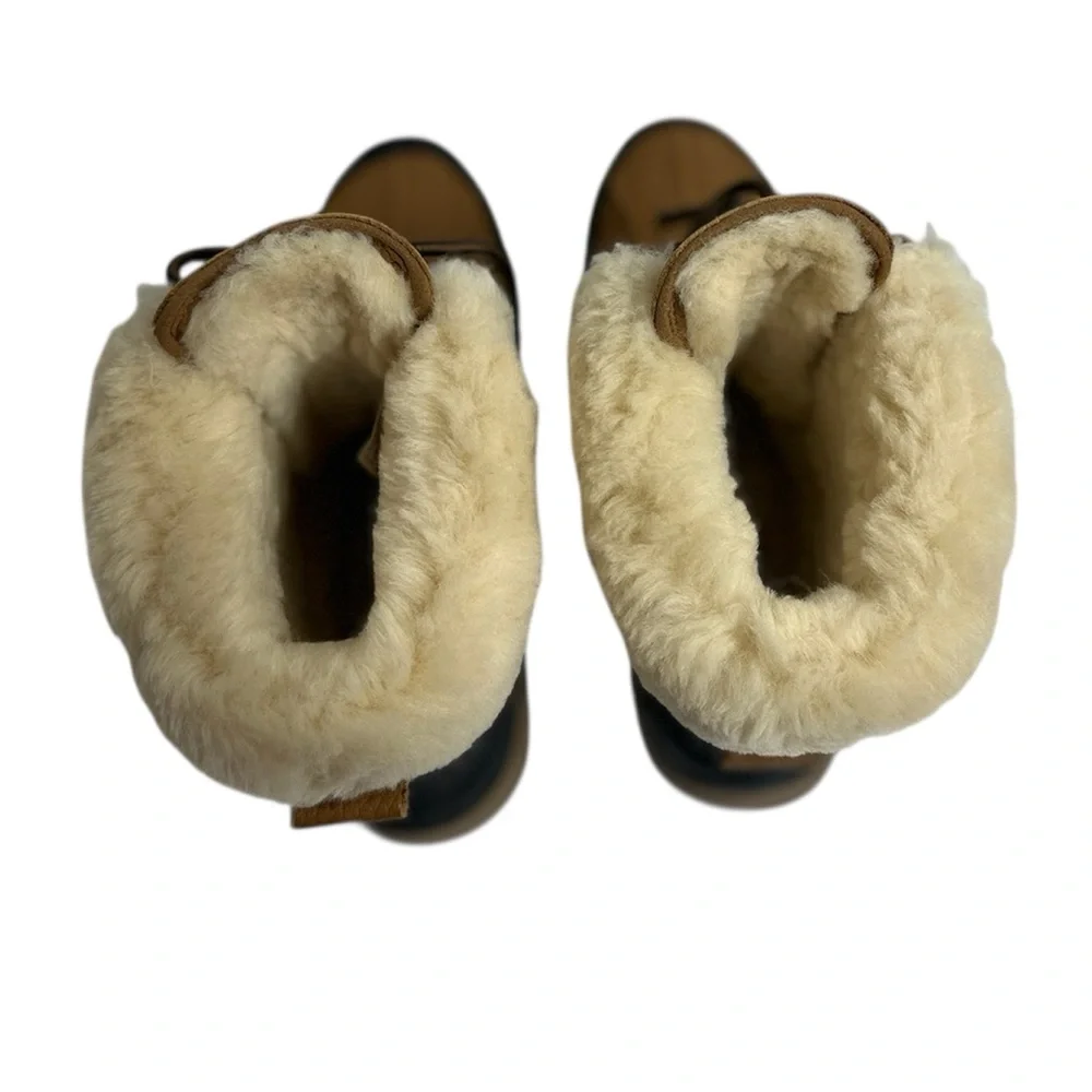 UGG Women's‎ Adirondack Ill Waterproof Boots, SIZE 6.5